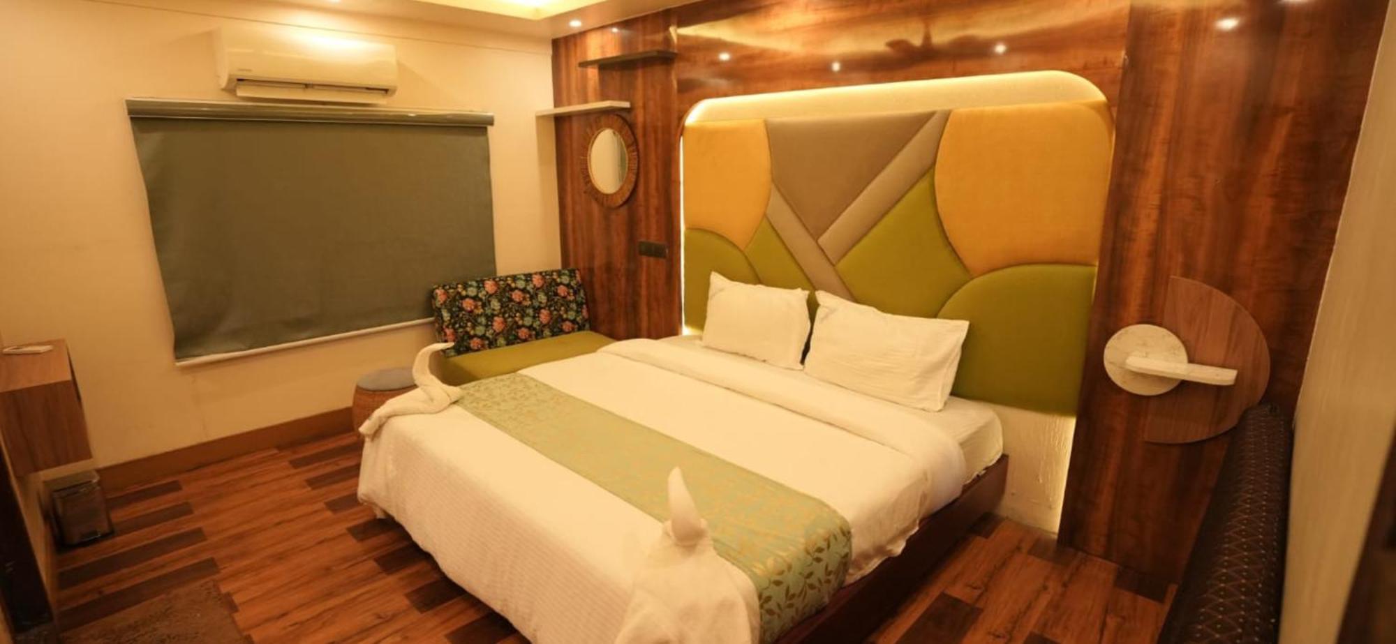 Victoria Houseboats Hotel Alappuzha Ngoại thất bức ảnh